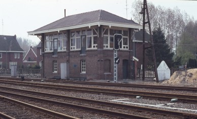 NEERPELT  DIA 78-2415.jpg
